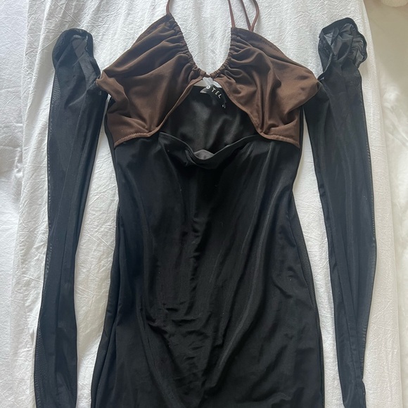 Motel Rocks Dress - Picture 3 of 4